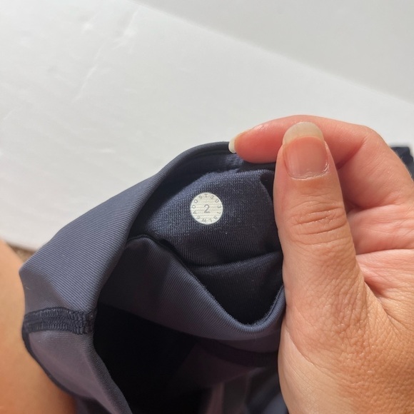 Lululemon Wunder Under Crop III and Never Still Crop 21” Both size 2 - Picture 6 of 16